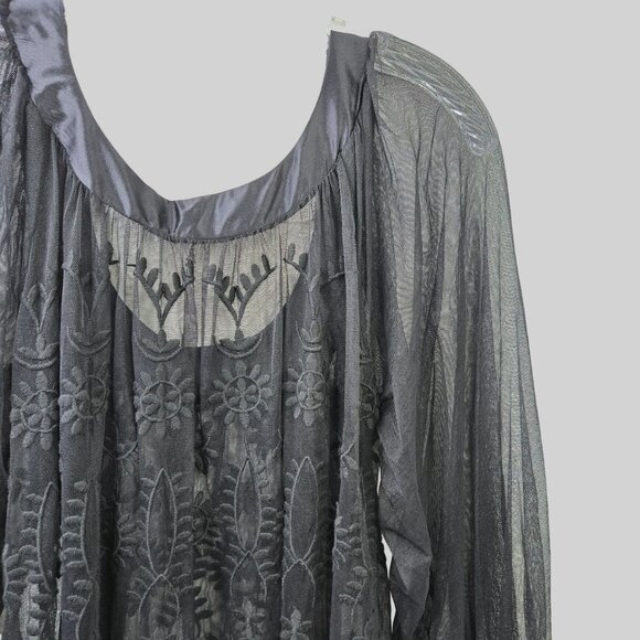 Karen Kane Blouse M Black Sheer Mesh Lace Embroidered Floral Whimsygoth Silk Top - Picture 10 of 13